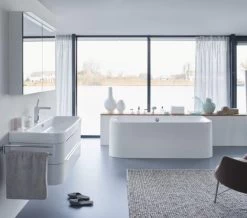 Duravit Happy D2 Back-To-Wall 1800 X 800mm Bath With Panel And Frame