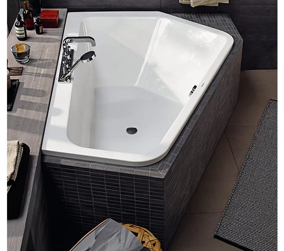 Duravit Paiova 1900mm X 1400mm Right-Left 5 Corner Built In Bath With Frame 3 Duravit Paiova 1900mm X 1400mm Right-Left 5 Corner Built In Bath With Frame - Image 3
